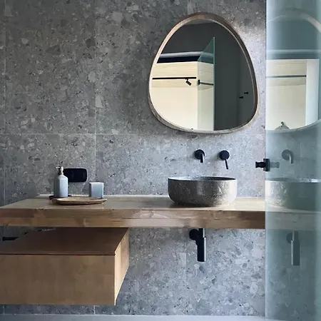 Ear בית נופש Lichnaftia