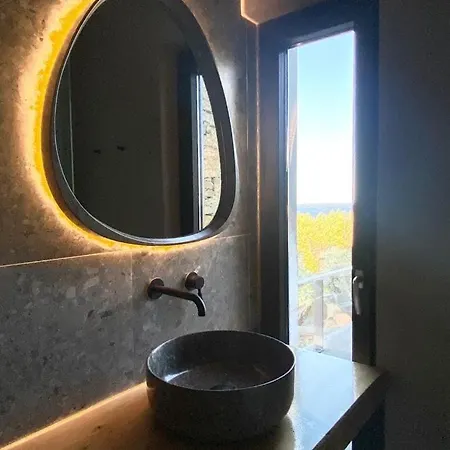 בית נופש Ear Lichnaftia